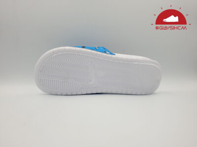Nike benassi đốm xanh