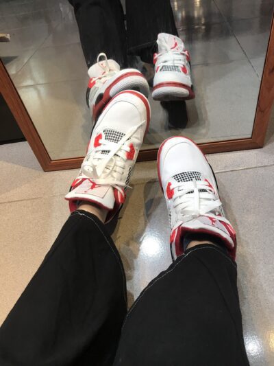 giày nike air jordan 4 retro trắng đỏ